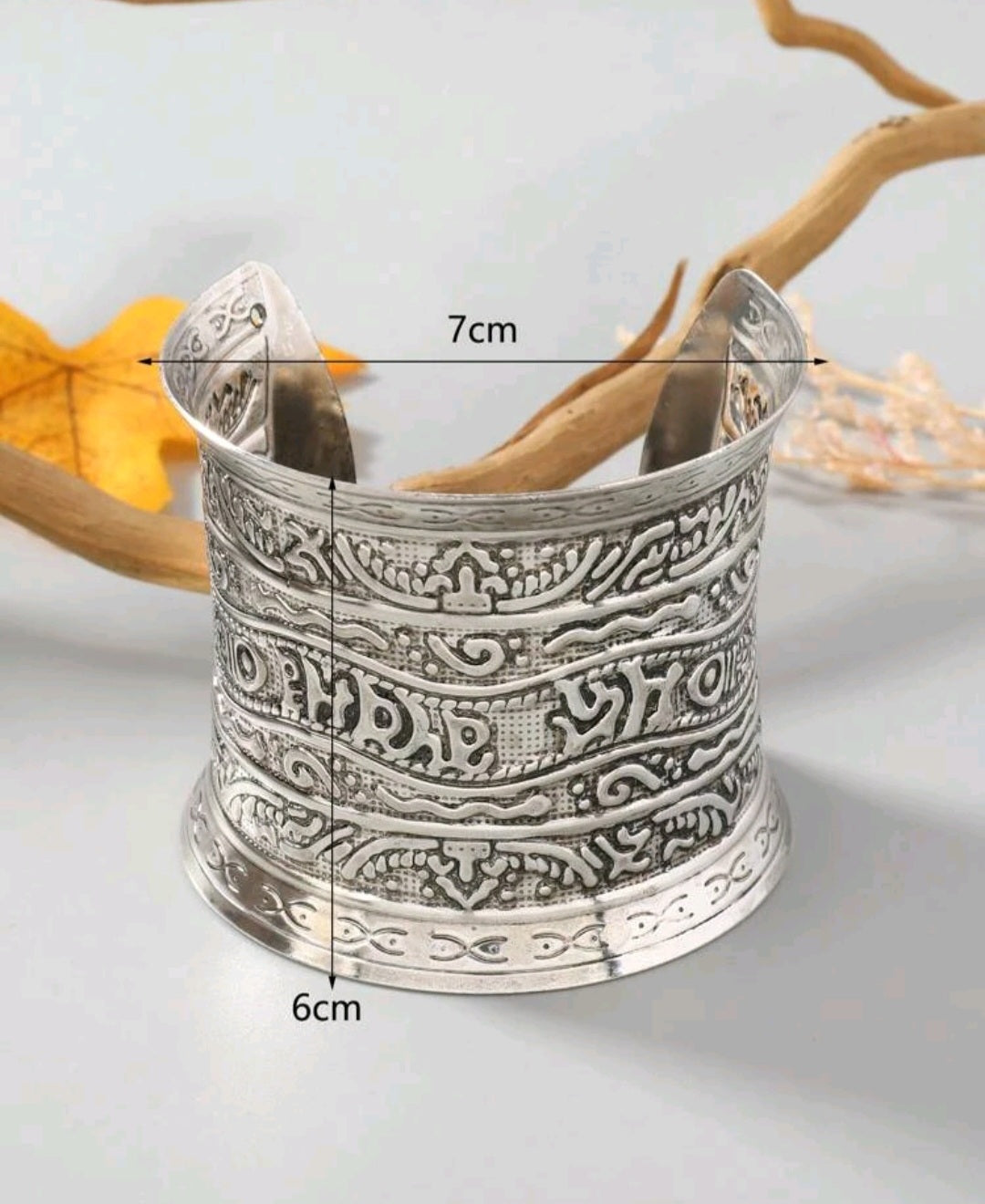 Vintage Pattern Cuff Bangle