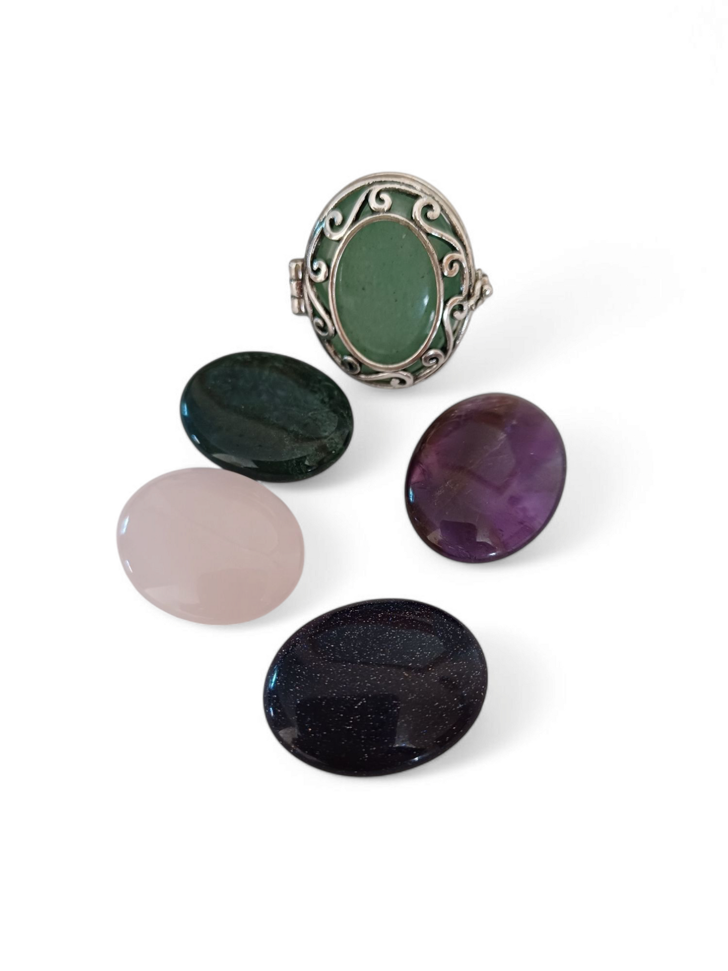 Antique Look Openable Ring with Interchangeable Natural Stones