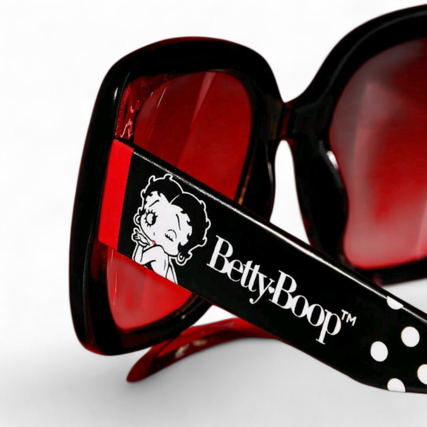 Lisenced Betty Boop Women's Fashion Sunnies with Carry Case